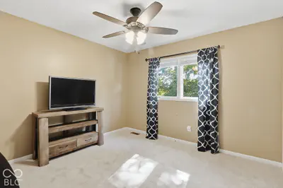 897 Joann Court, Carmel - 42