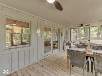 6250 Grosbeak Court, Nineveh - 74