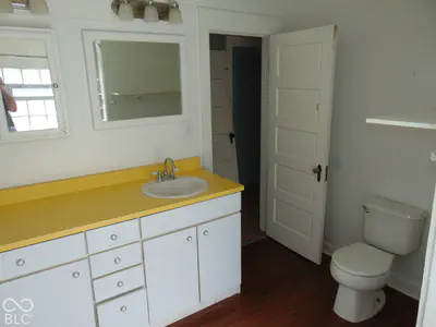 1132 Hawthorne Lane, Indianapolis - 16