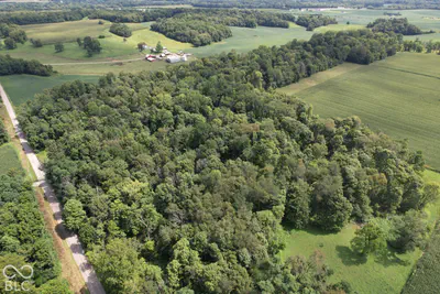 15040 Lindsey, Milton - 10