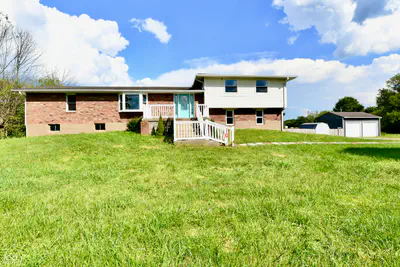 1075 600, Greenfield