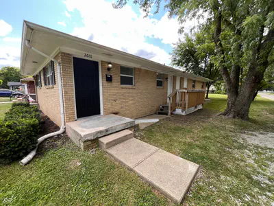 2601 Bradbury Avenue, Indianapolis