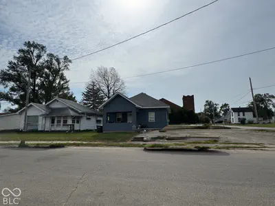 903 5th, Muncie
