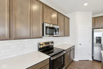 15989 Tharp Woods Drive, Fishers - 13
