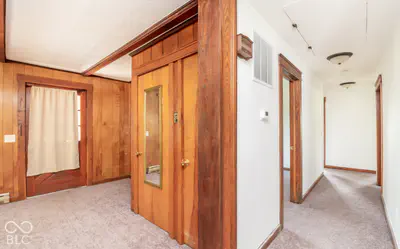 6166 County Road 200, Seymour - 33