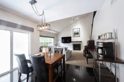 14630 Deerwood Drive, Carmel - 12