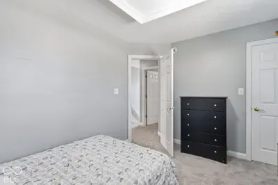 8035 Meadow Bend Lane, Indianapolis - 46
