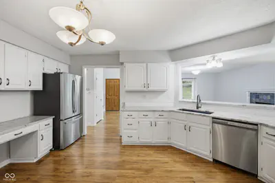 635 Mulberry Street, Zionsville - 12