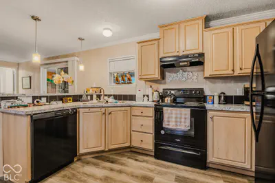 1072 E State Road 56, Vevay - 9