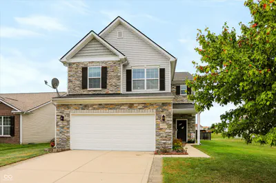 3392 Roundlake Lane, Whitestown