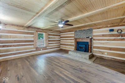 22110 Beacon Street, Metamora - 24