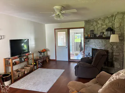 4601 575 Road, Selma - 15