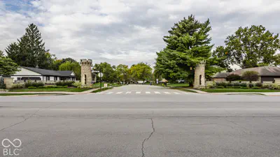 4555 Buckingham Court, Carmel - 58