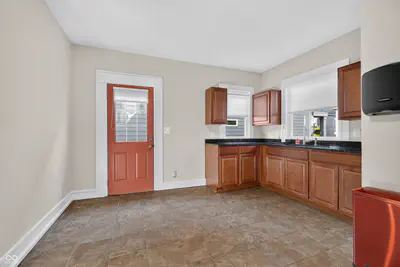 11393 Lantern Road, Fishers - 15