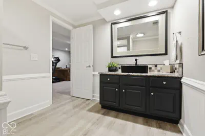 5328 Woodfield Drive, Carmel - 44