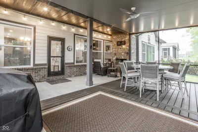 11363 Briargate Drive, Fishers - 12