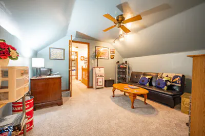 1195 County Road 1000, Cloverdale - 45