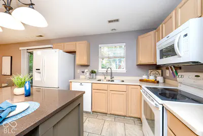 6573 Quail Run, Fishers - 11