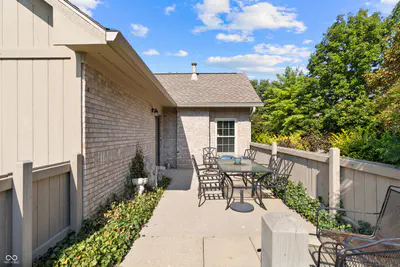 7552 Briarstone Drive, Indianapolis - 2