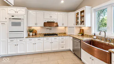 9531 Harbour Pointe Drive, Bloomington - 5