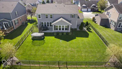 5570 Stream Drive, McCordsville - 39