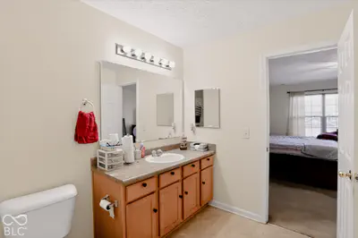 11915 Newcastle Drive, Indianapolis - 39