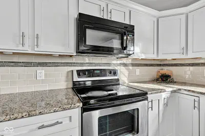 9107 Driftwood Court, McCordsville - 22