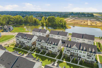 14549 Elsmere Lane, Carmel - 48