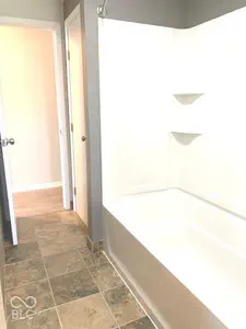 10701 S 400 W, Columbus - 28
