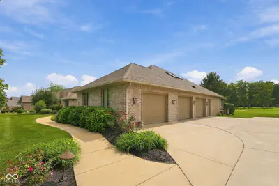 7101 Augusta Boulevard, Yorktown - 16