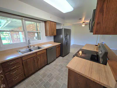 26098 State Road 46, Batesville - 6