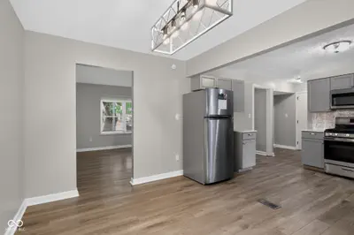 10211 Meadowlark Drive, Indianapolis - 10
