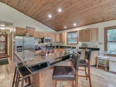 7210 Halibut Drive, Nineveh - 43