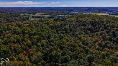 13290 E River Road, Shoals - 12
