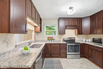 7275 Monon Court, Indianapolis - 13