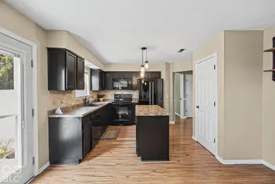 6 Candlewood Court, Brownsburg - 10
