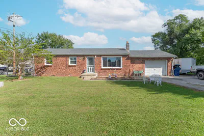 7272 Hadley Road, Camby