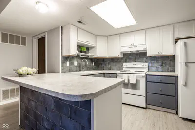 1602 Queensbridge Square, Indianapolis - 11