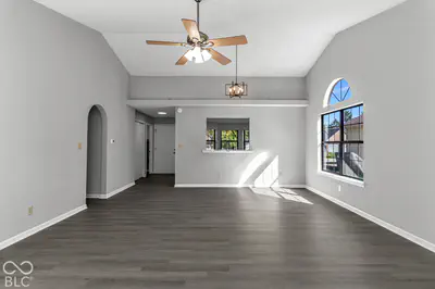 6264 Old Barn Court, Indianapolis - 6