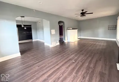 2358 N Grand Avenue, Connersville - 8