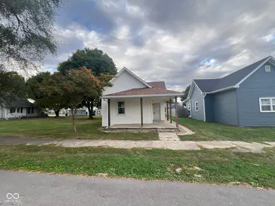 2312 S B Street, Elwood - 3