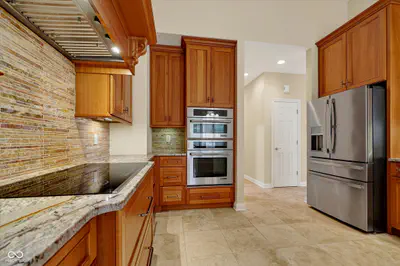 5913 Chartwell Drive, Bargersville - 17