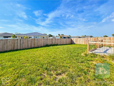 627 Derek Lane, Trafalgar - 62