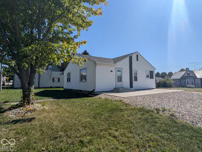 102 West Street, Milroy - 21