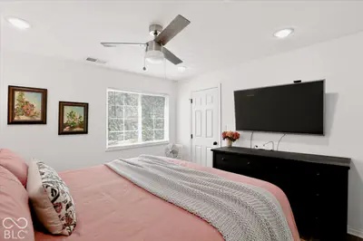 8720 Yardley Court, Indianapolis - 37