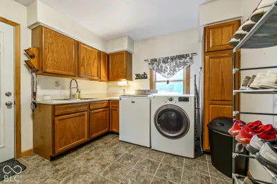 605 High Street, Liberty - 45
