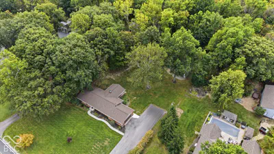 7721 200 Road, New Palestine - 48