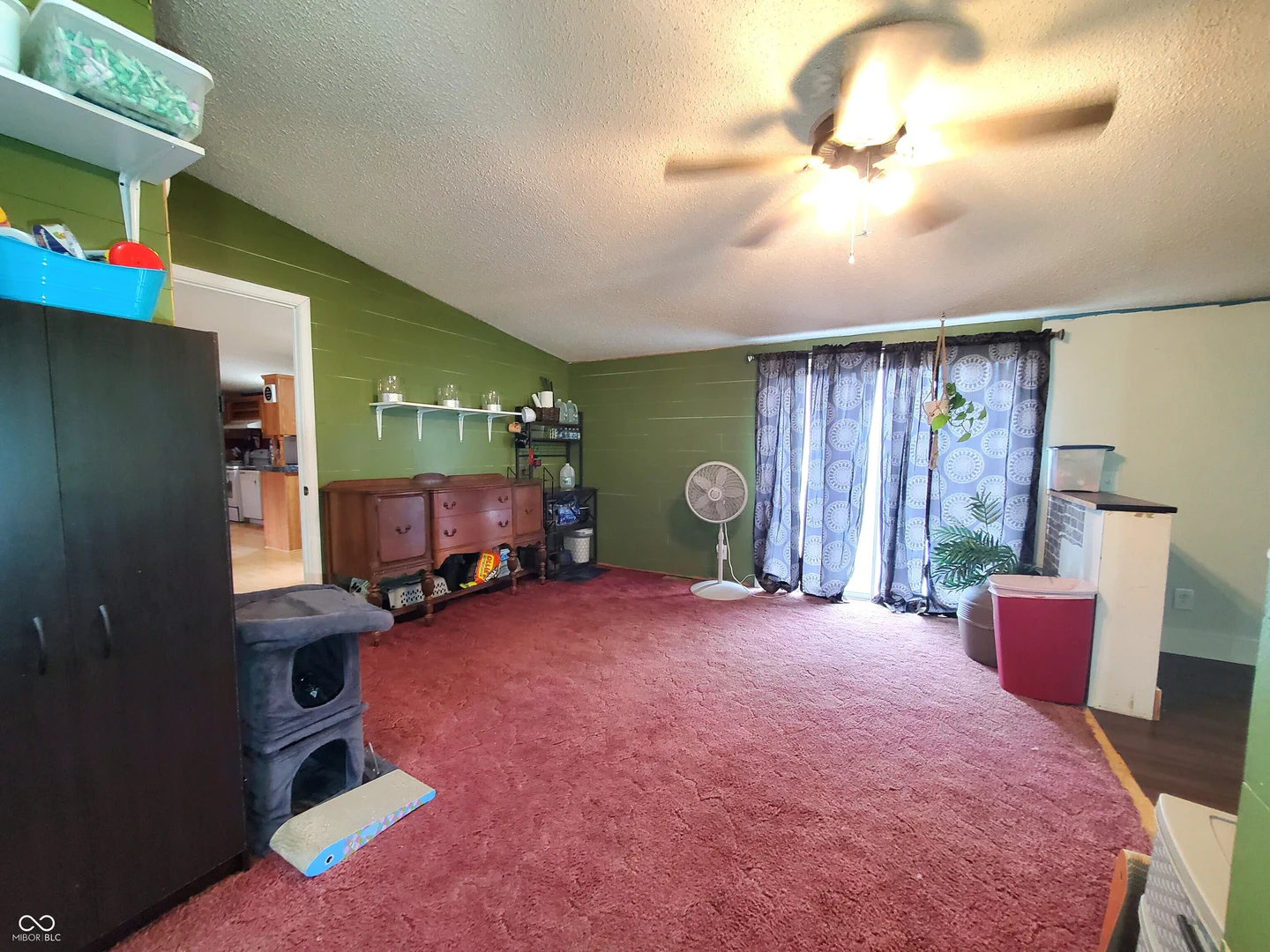 5259 Foltz Road, Dupont