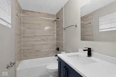 10211 Meadowlark Drive, Indianapolis - 18
