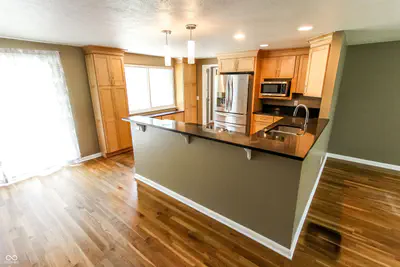 10725 Edgewood Avenue, Indianapolis - 16